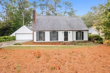 3103 Skyland Dr SW Snellville, GA 30078